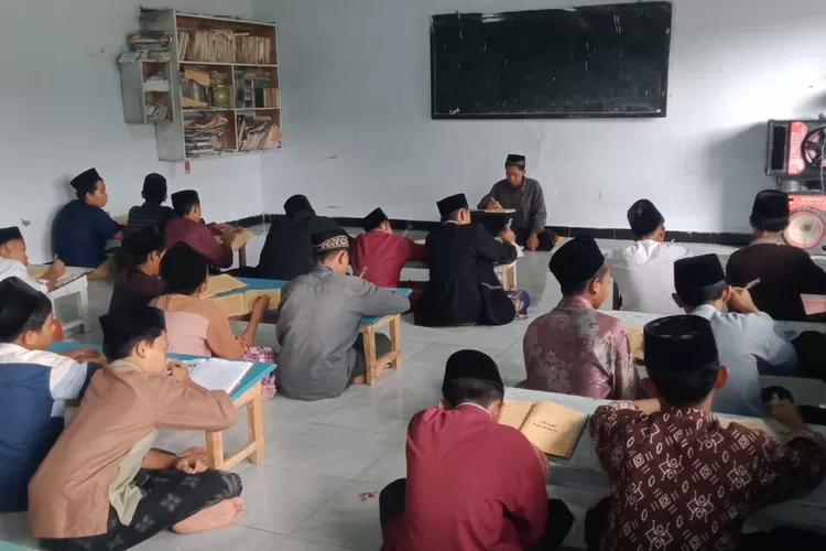 Pengelolaan Sampah & Lingkungan